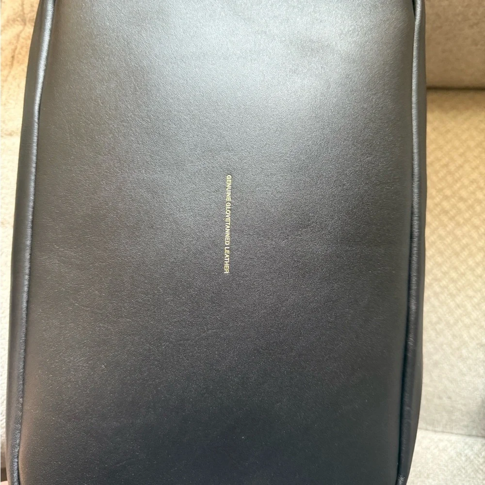 Coach Black Leather Shoulder Bag with Gold Accents - Picture 4 of 6